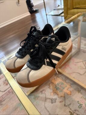 adidas Beige, Black and Gum-Soled Sneakers
